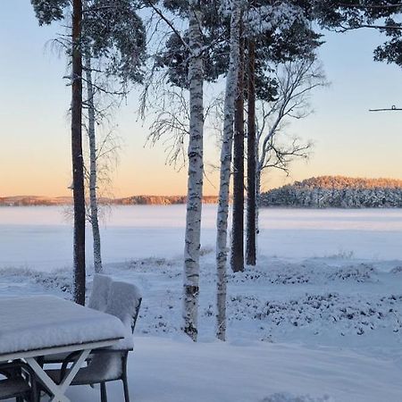 Lakeside Log Cabin Fraemby Udde Falun Dış mekan fotoğraf