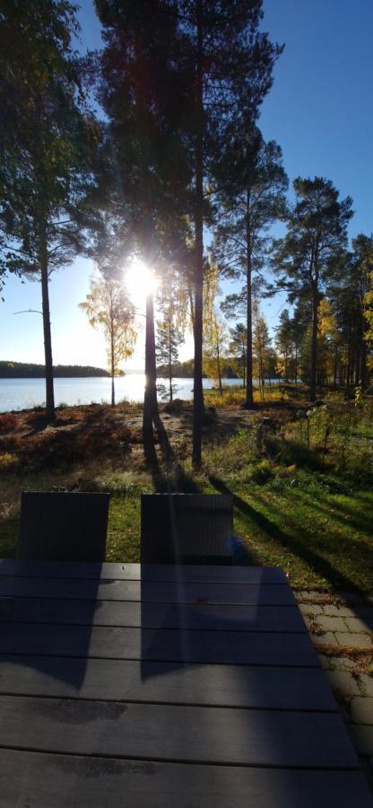 Lakeside Log Cabin Fraemby Udde Falun Dış mekan fotoğraf