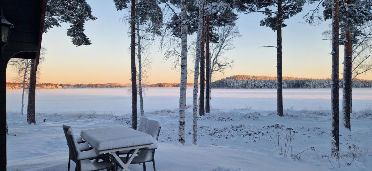 Lakeside Log Cabin Fraemby Udde Falun Dış mekan fotoğraf